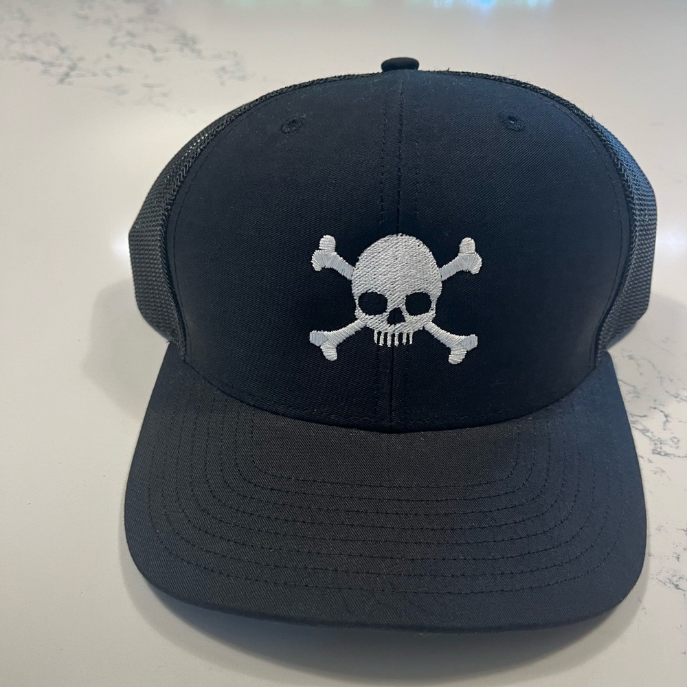 Richardson Hat, skull&bones, black cap. Never worn.